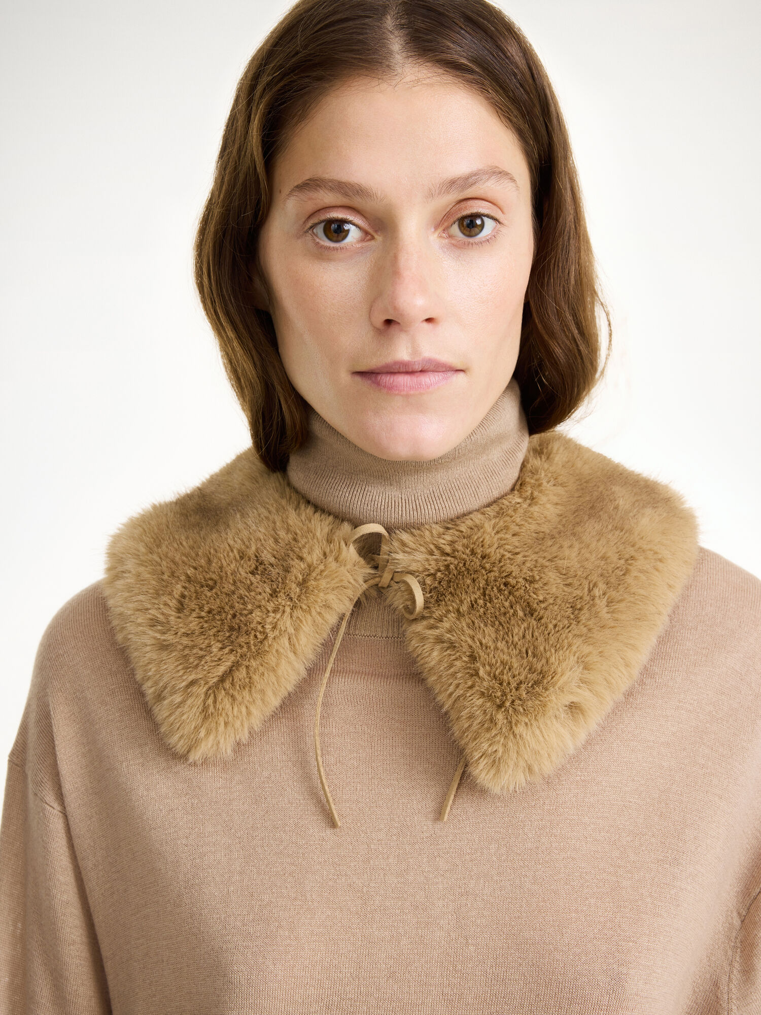 Sciarpe By Malene Birger Cowie Faux Fur Collar Tannin | IT_BB33163